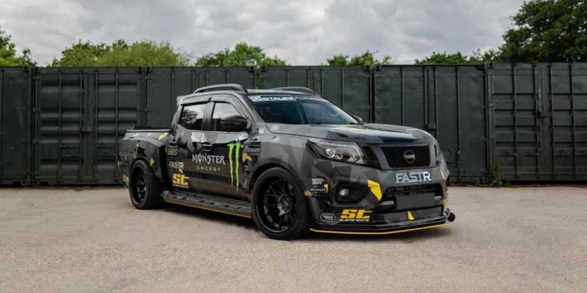Nissan Navara mang “hồn GT-R” mạnh 1.000 mã lực