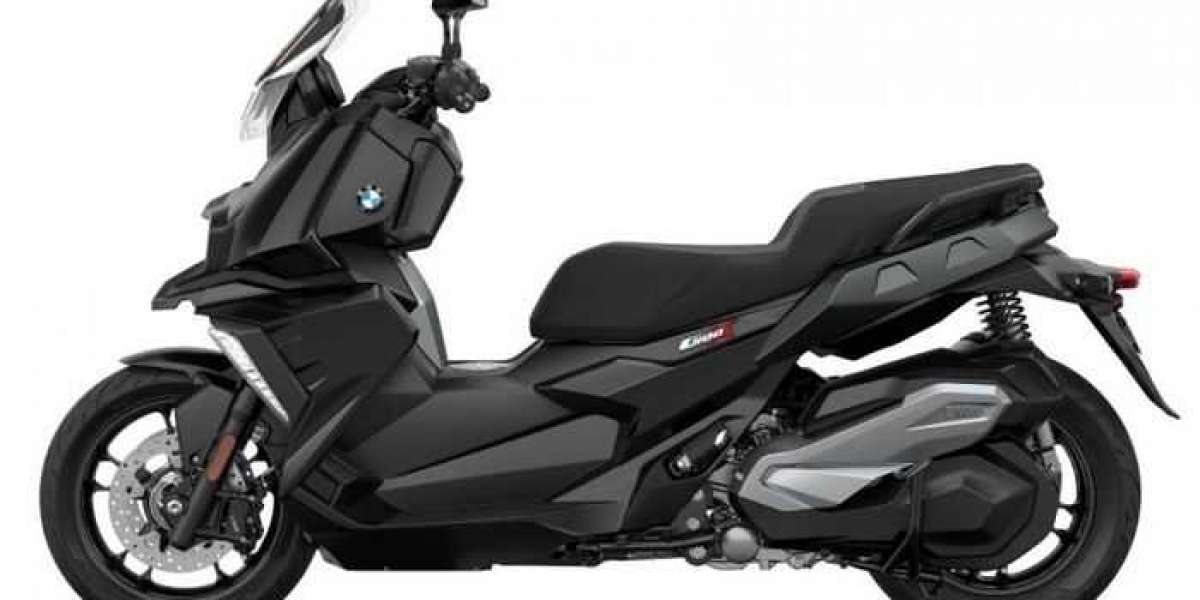 BMW ra mắt cặp đôi C400X và C400GT 2021