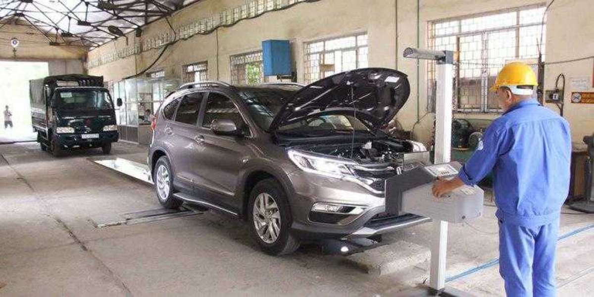 Từ ngày 1/10, đăng kiểm ô tô không phải xuất trình bảo hiểm