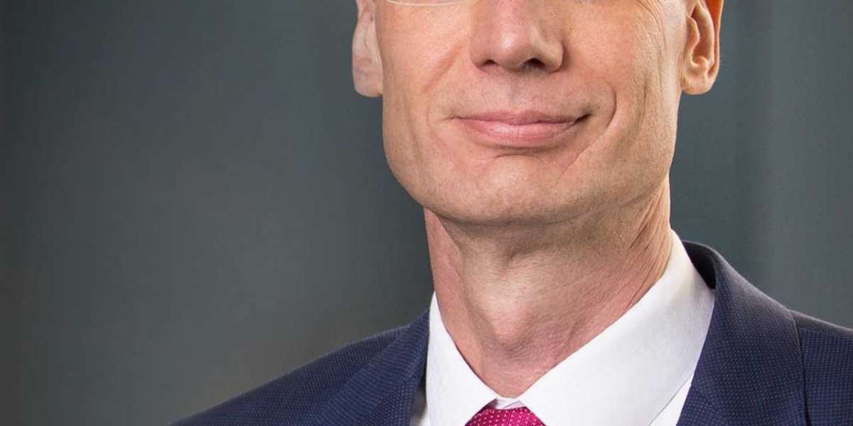 Nguyên Phó Chủ tịch Volkswagen Mỹ làm CEO VinFast toàn cầu