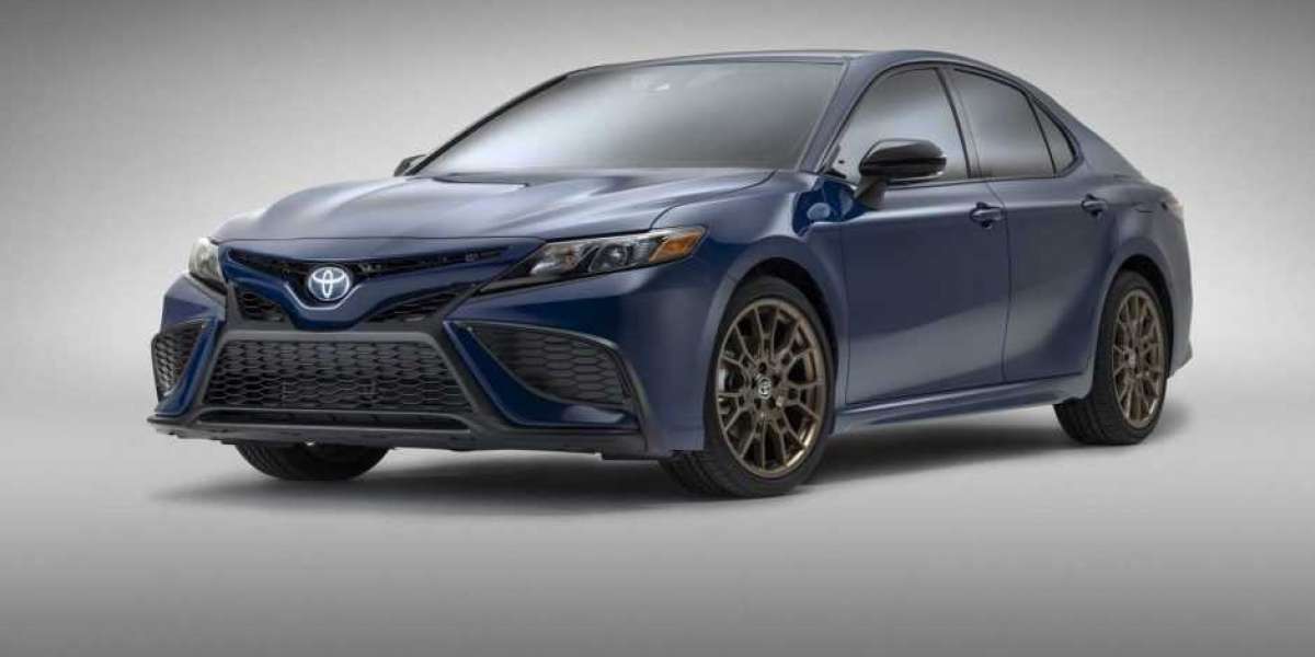 Toyota Camry Nightshade 2023: Thể thao, cá tính nhưng khó lòng về Việt Nam