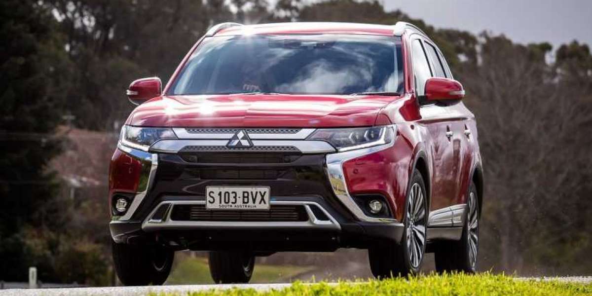 Mitsubishi Outlander 2019 trình làng: Nâng cấp nhỏ nhưng thiết thực
