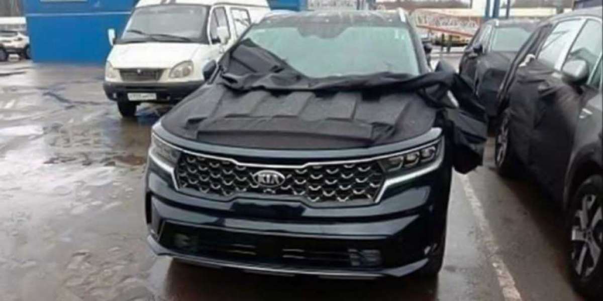 Kia Sorento thế hệ mới lộ diện trước thềm ra mắt