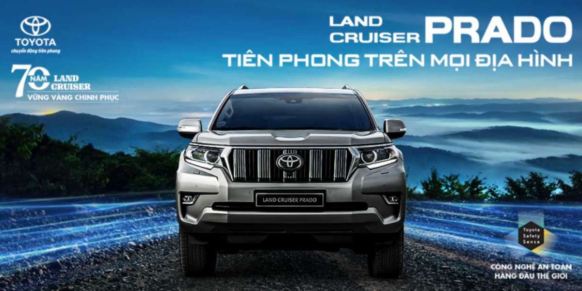 Toyota ra mắt Land Cruiser Prado và Fortuner phiên bản mới tại Việt Nam