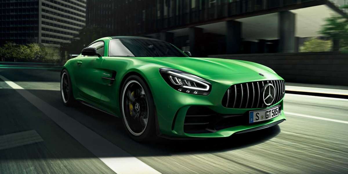 Mercedes-Benz sẽ cho “nghỉ hưu” những mẫu xe dùng động cơ V8