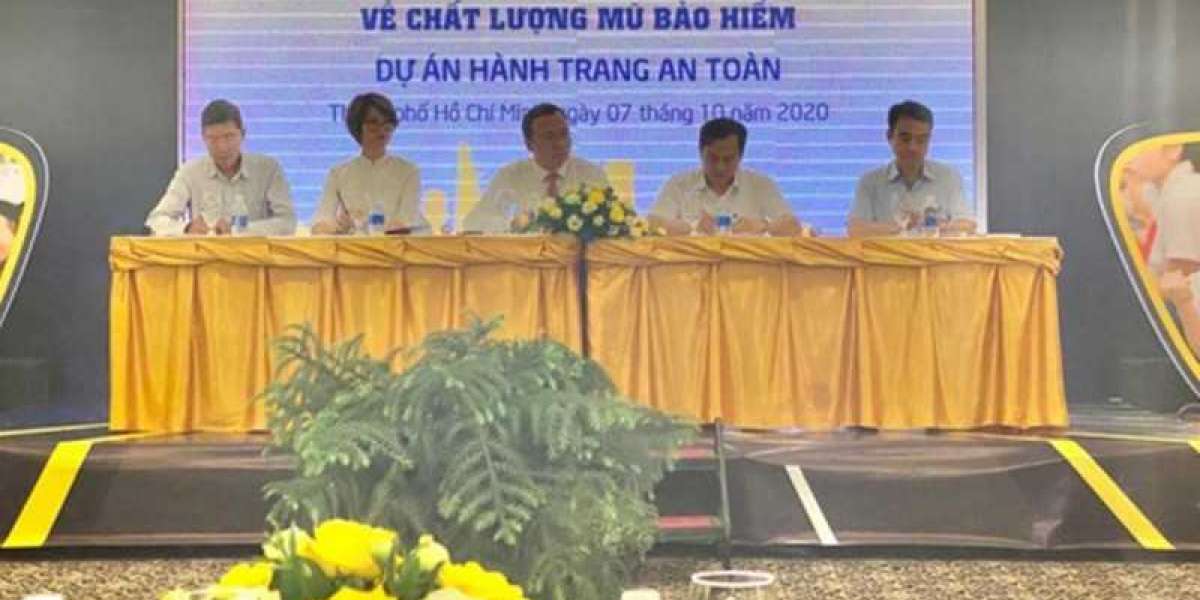 Đề nghị loại bỏ “mũ bảo hiểm lưỡi trai” vì không đảm bảo an toàn