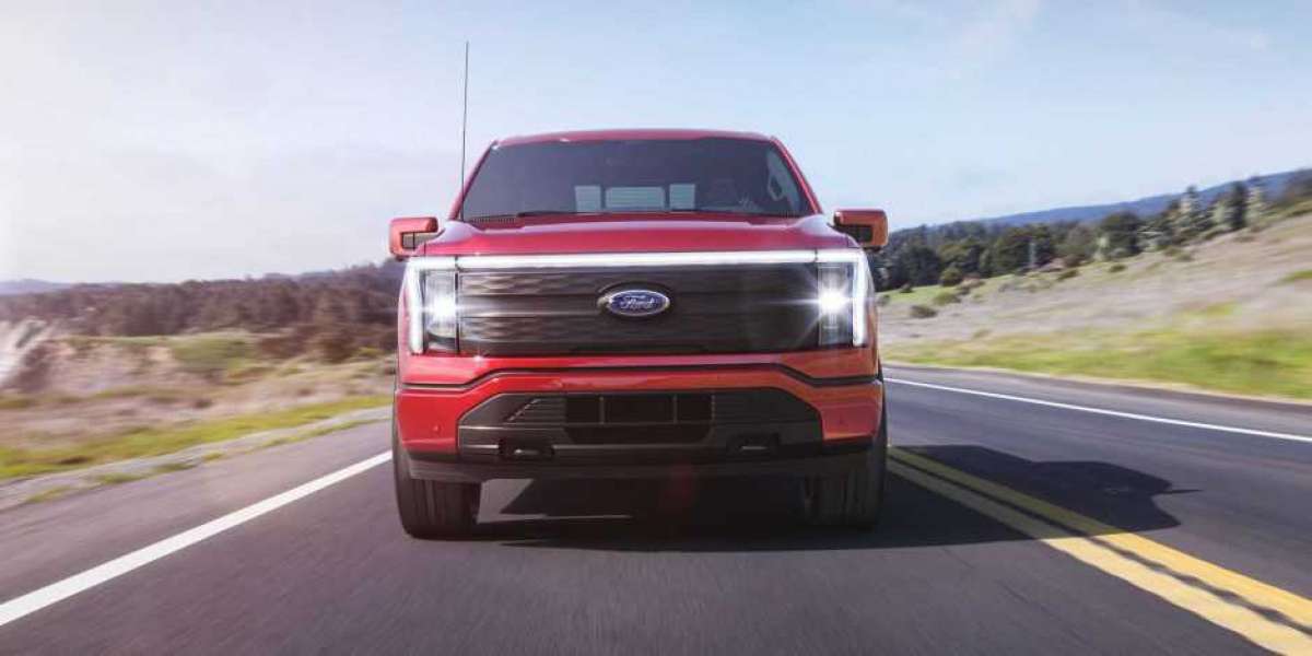 “Siêu phẩm” bán tải điện Ford F-150 Lightning đạt mốc 160.000 đơn đặt hàng