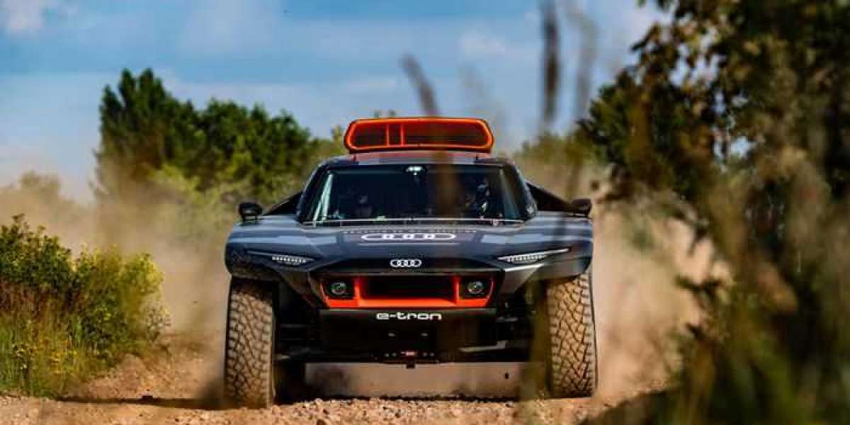 Audi RS Q e-tron sẽ góp mặt tại cuộc đua Dakar Rally