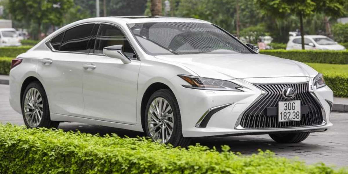 Có gì trên “thiên đường di động” Lexus LS500h?