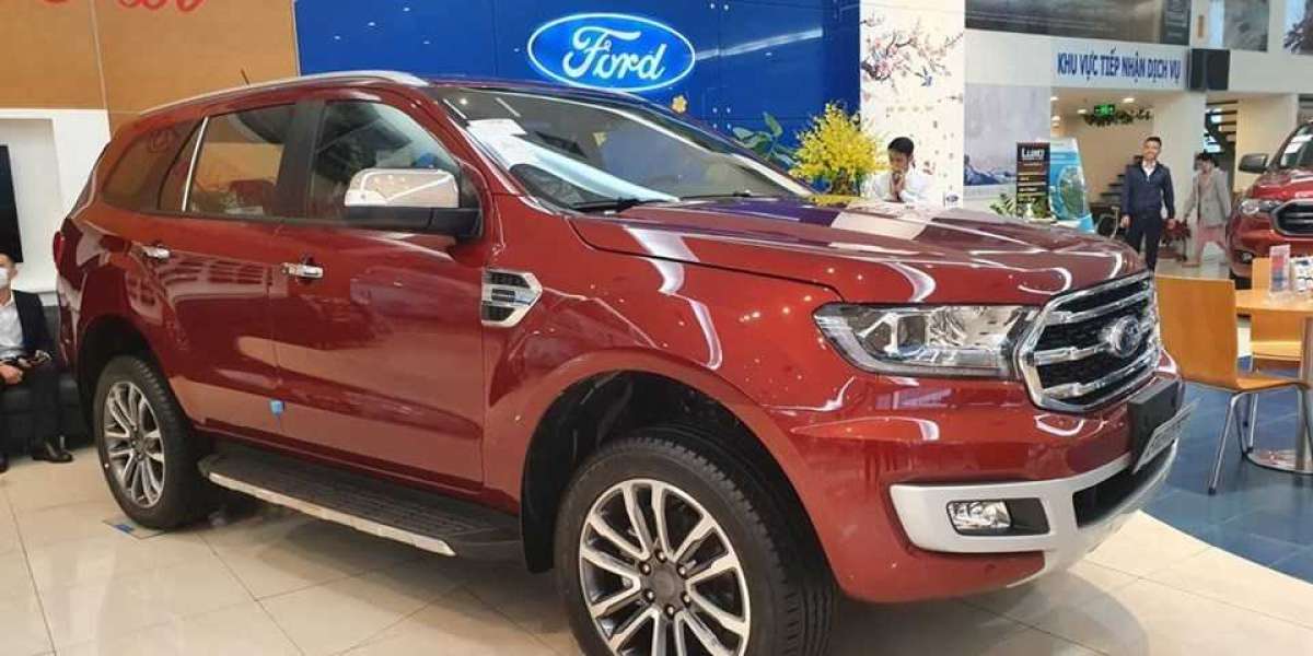 Tháng cô hồn, giá ô tô giảm mạnh tới 200 triệu đồng
