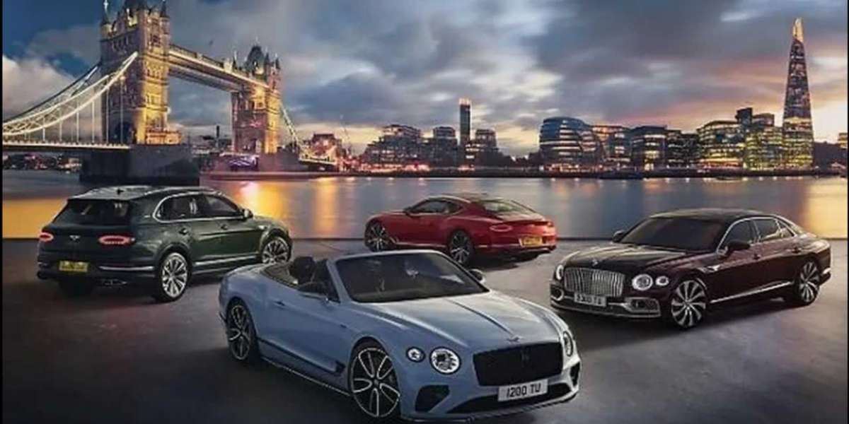 Bentayga chiếm gần nửa doanh số của Bentley