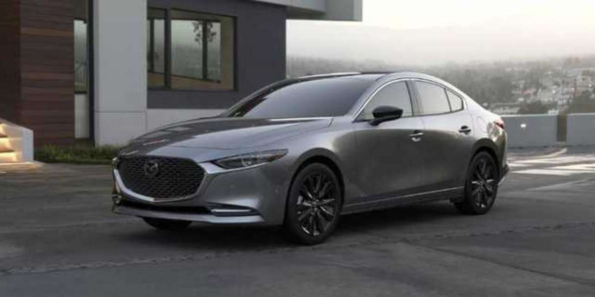 Mazda3 Turbo công bố giá bán, rẻ hơn Honda Civic Type R