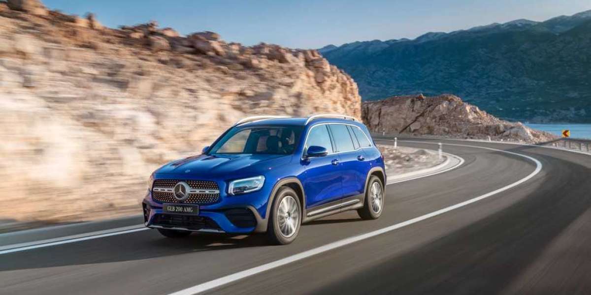 Mercedes GLB 200 AMG ra mắt tại Việt Nam, giá gần 2 tỷ đồng