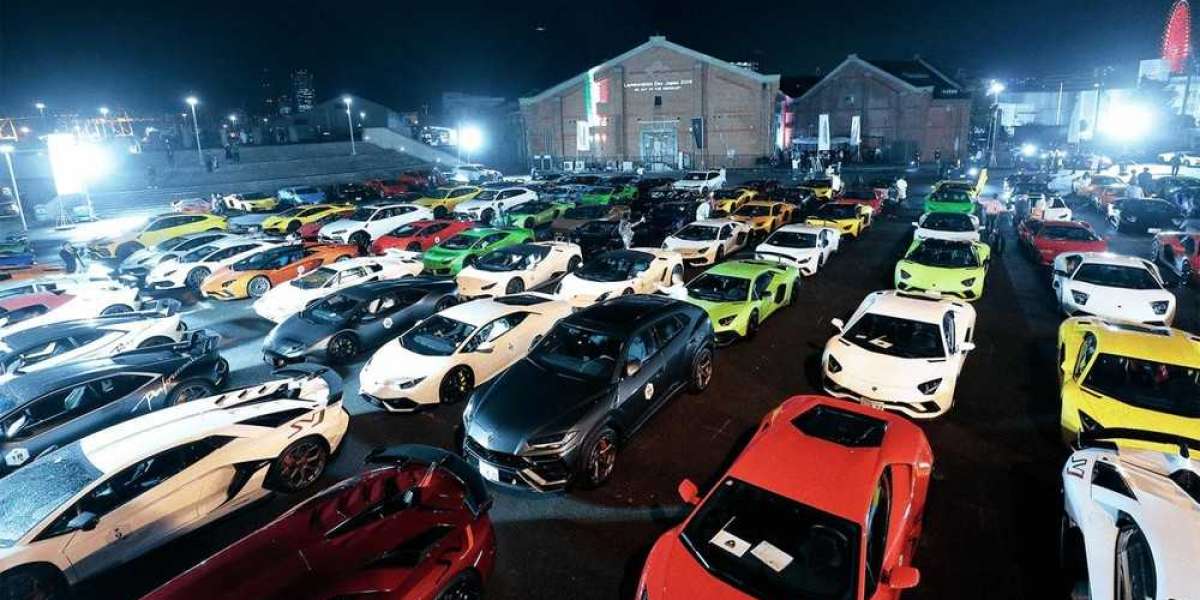 Lamborghini đạt doanh số kỷ lục