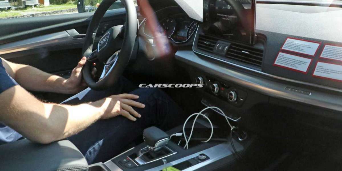 Lộ ảnh nội thất của Audi Q5 2020