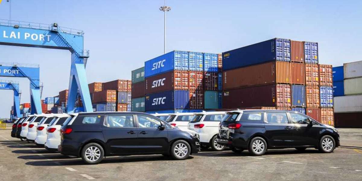 THACO tiếp tục xuất khẩu sang Thái Lan 80 xe Kia Grand Carnival