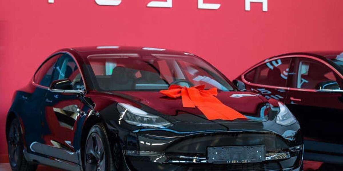 Tesla quyết định giảm giá xe tại Mỹ và Trung Quốc hậu Covid-19