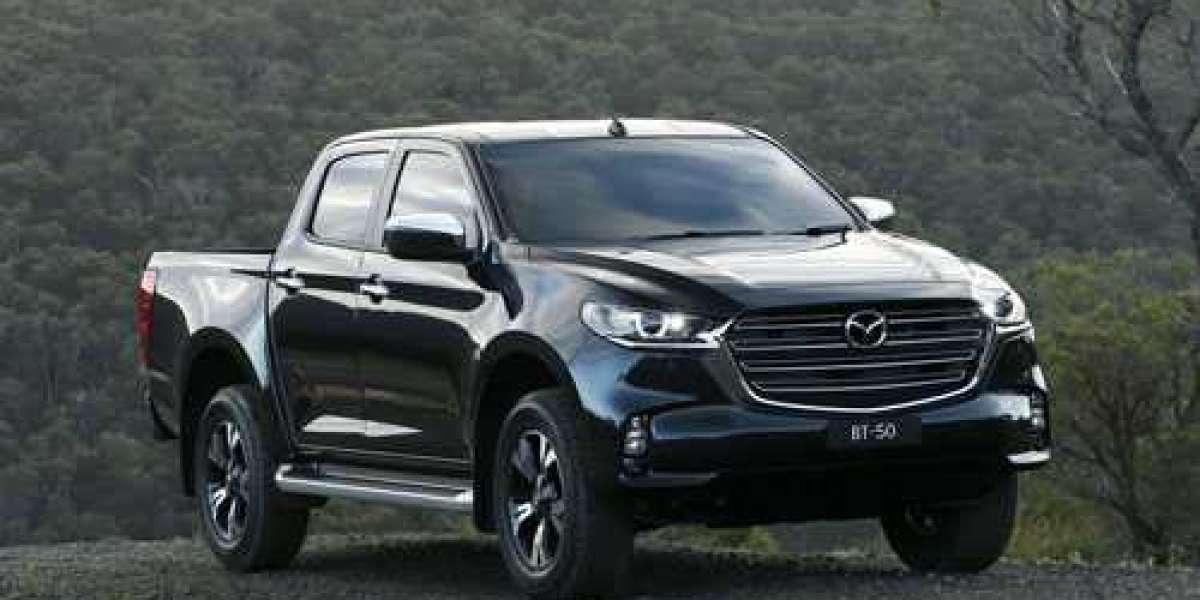 Mazda BT-50 2021 trình làng