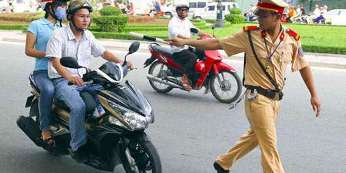 Tổng soát phương tiện giao thông: Mang giấy tờ gì theo để không bị phạt?