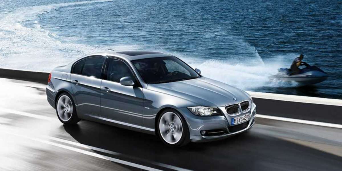 Triệu hồi hơn 800 xe BMW 3 Series tại Việt Nam
