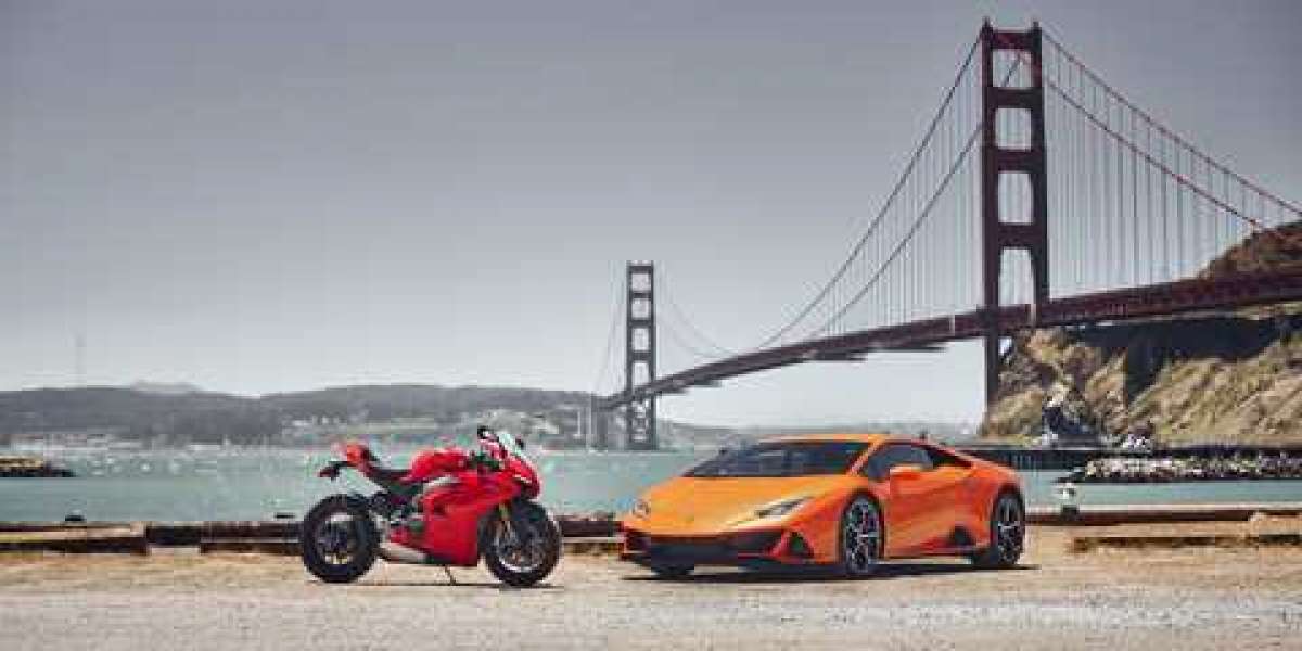 Ducati về “chung một nhà” với Lamborghini tại Việt Nam