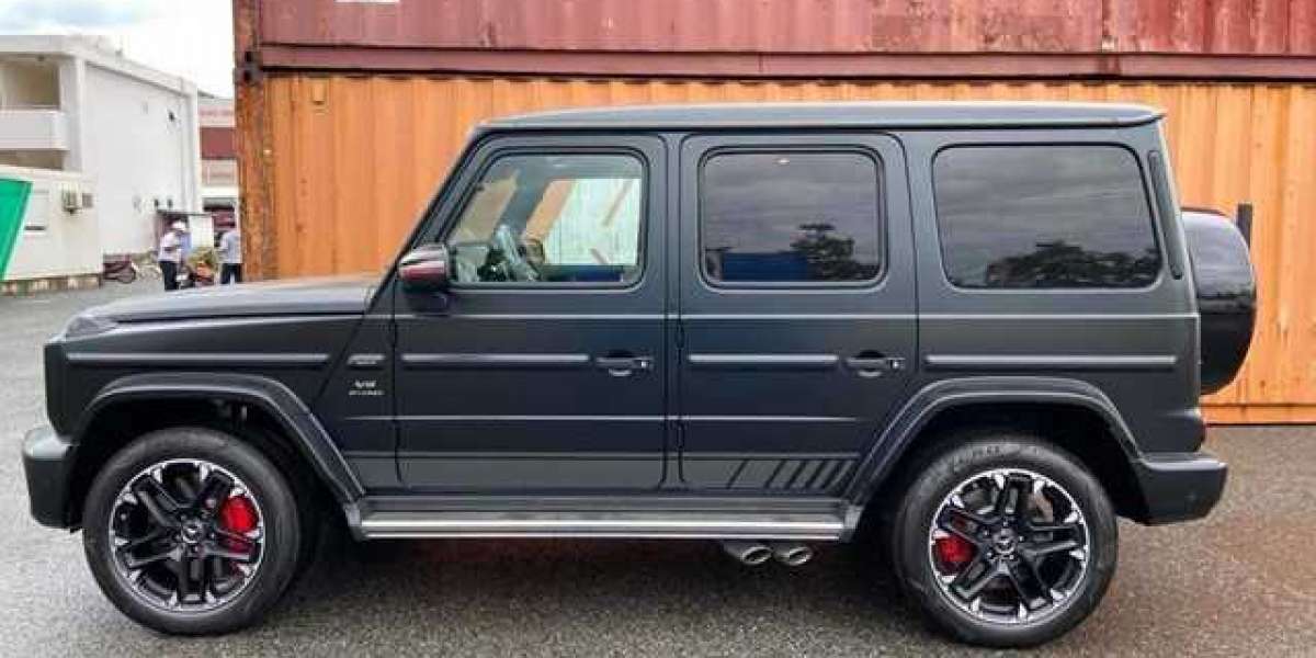 Khui công Mercedes-AMG G 63 với gói địa hình chính hãng đầu tiên Việt Nam