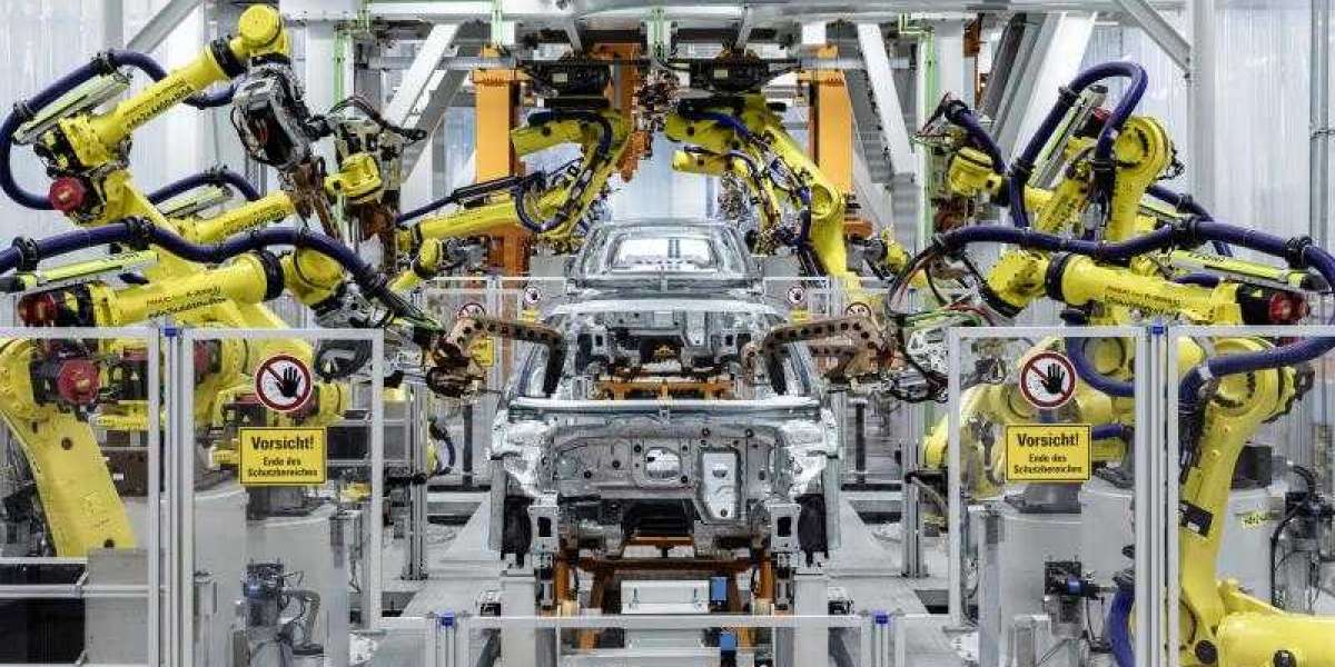Mercedes và Audi chuẩn bị khởi động lại ở châu Âu