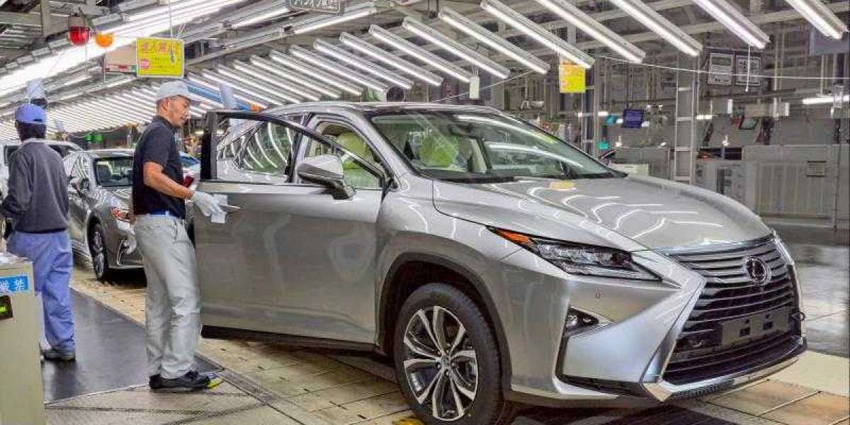 Toyota ngừng sản xuất 5 nhà máy tại Nhật Bản