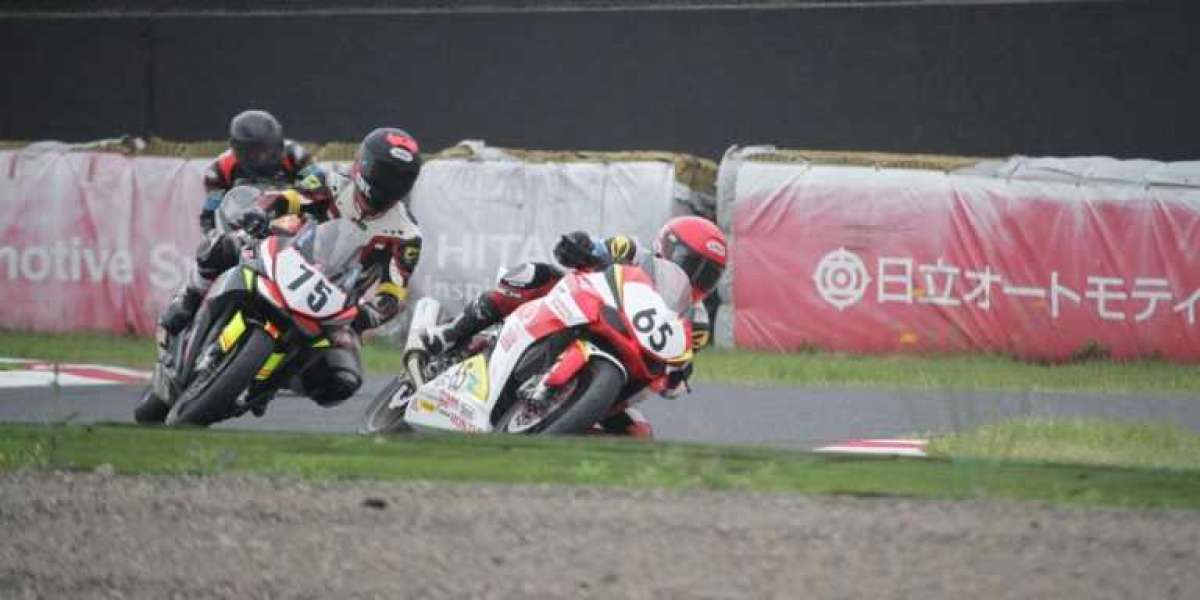 Tinh thần không ngại thử thách của đội đua Honda Racing Vietnam tại Suzuka JP250 4 Hours Endurance Road Racing