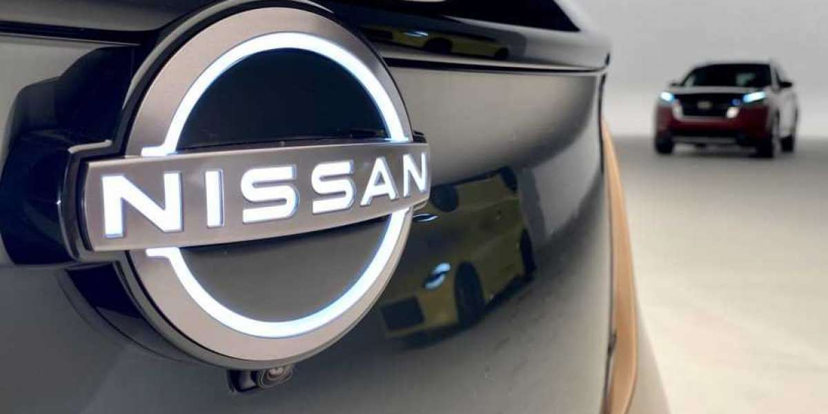 Nissan rút khỏi Nga