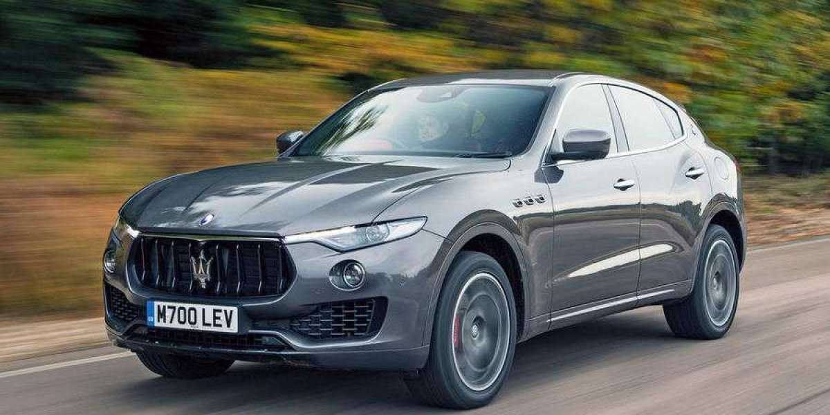 Maserati tuyên bố sẽ không từ bỏ động cơ đốt trong