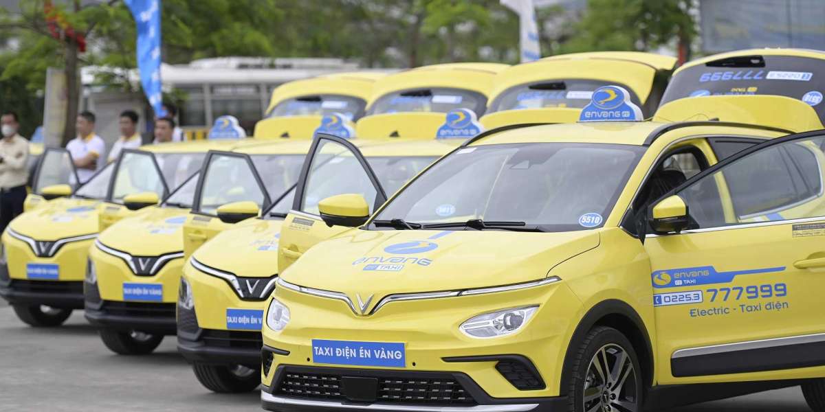 Én Vàng mua và thuê 150 xe điện VinFast, ra mắt dịch vụ Taxi điện đầu tiên tại Hải Phòng