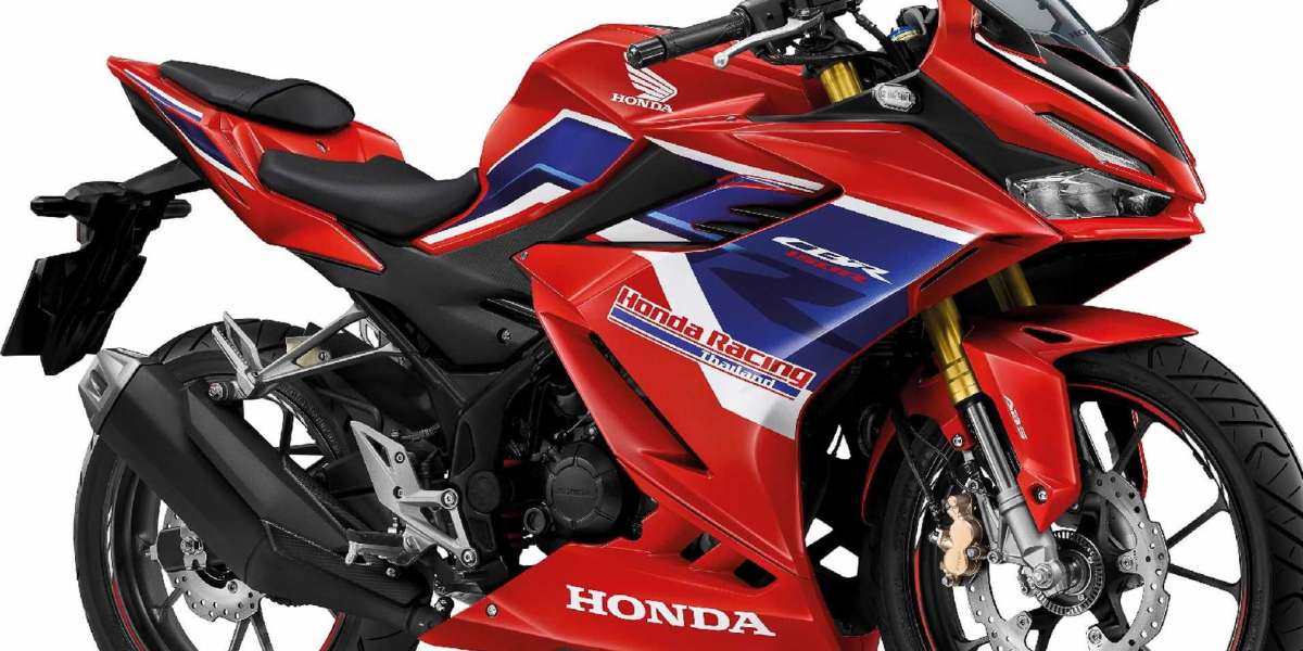 Honda Việt Nam giới thiệu phiên bản mới mẫu xe CBR150R
