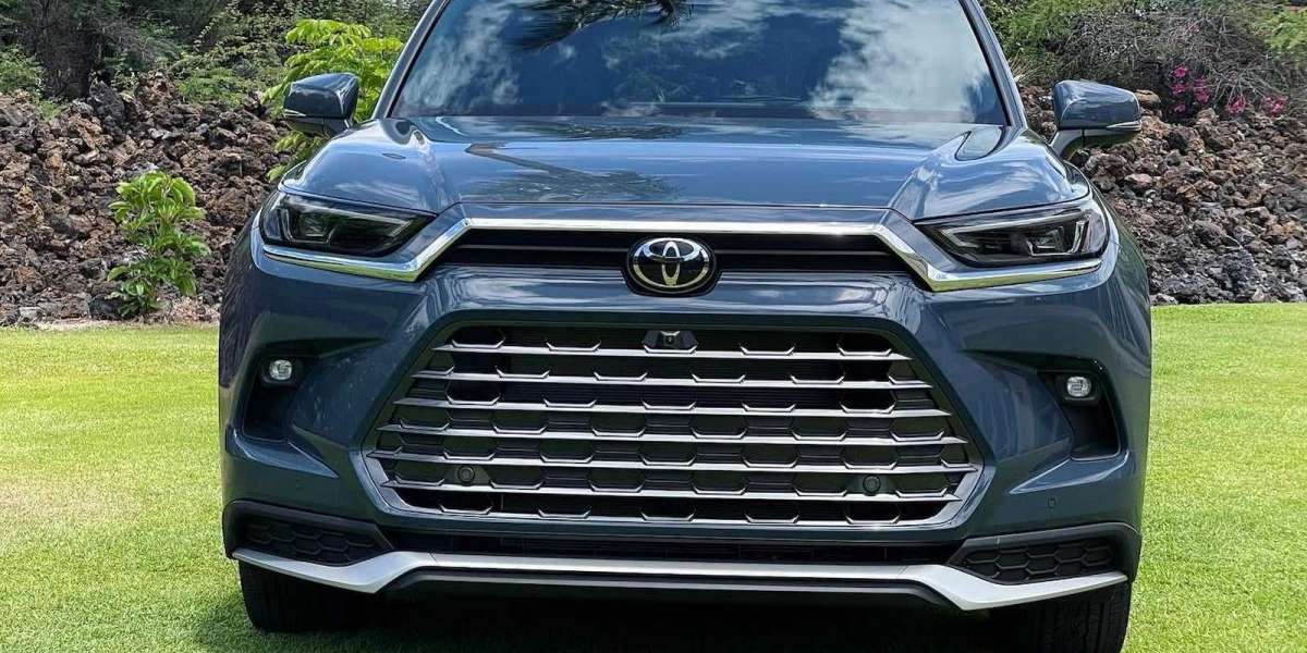 Bí mật giúp Toyota Grand Highlander 2024 tạo ra nhiều sức mạnh hơn