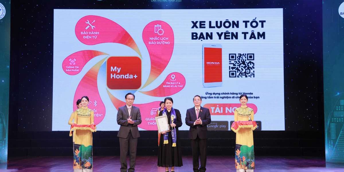 Honda Việt Nam vinh dự nhận giải thưởng TOP Công nghiệp 4.0 Việt Nam