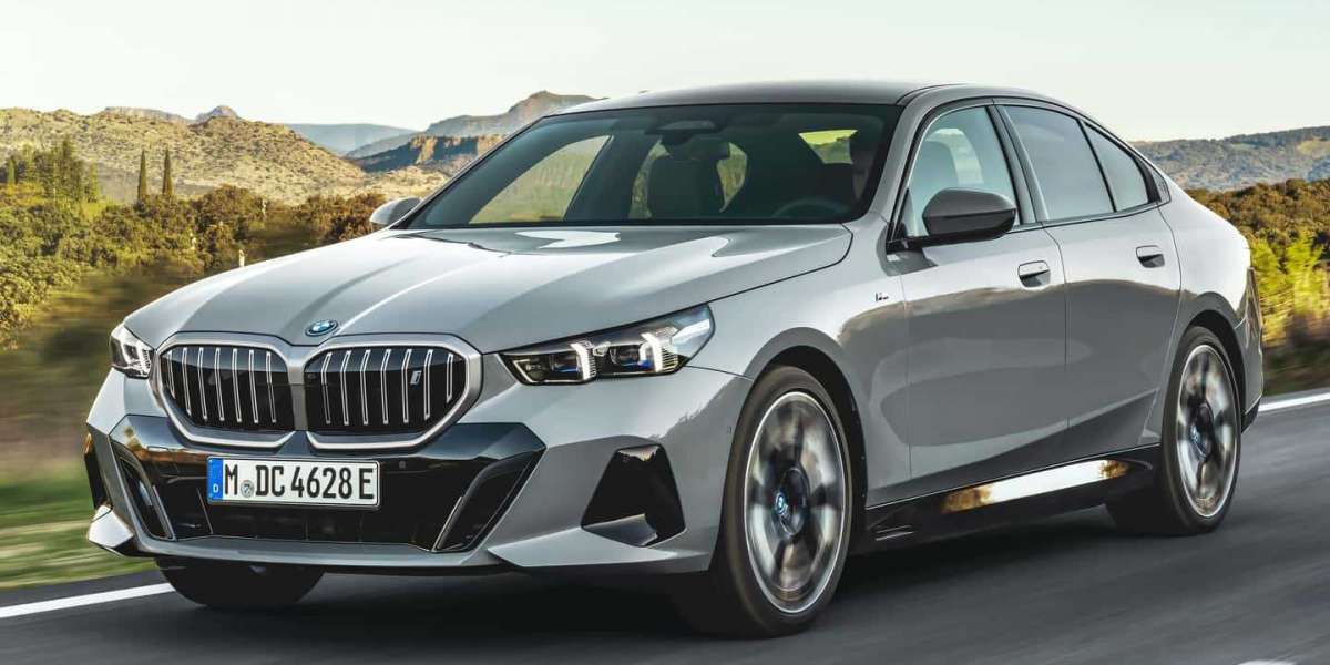 Giám đốc thiết kế BMW: Tại sao xe điện cần phải trông khác biệt?