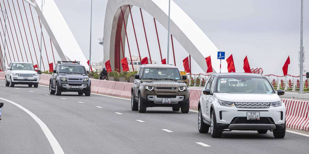 Land Rover tổ chức lái thử xe tại Hải Phòng