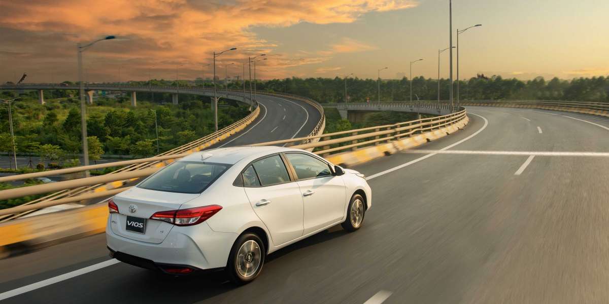 Doanh số Toyota tháng 10.2023: Vios chủ chốt, Corolla Cross vẫn chưa thoát khỏi cơn "hoảng hốt"