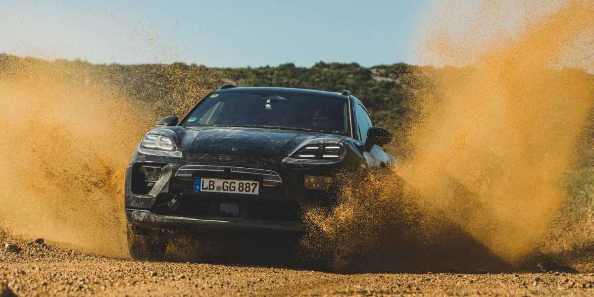 Trước khi ra mắt, Porsche Macan EV đã được thử nghiệm kĩ càng thế nào?