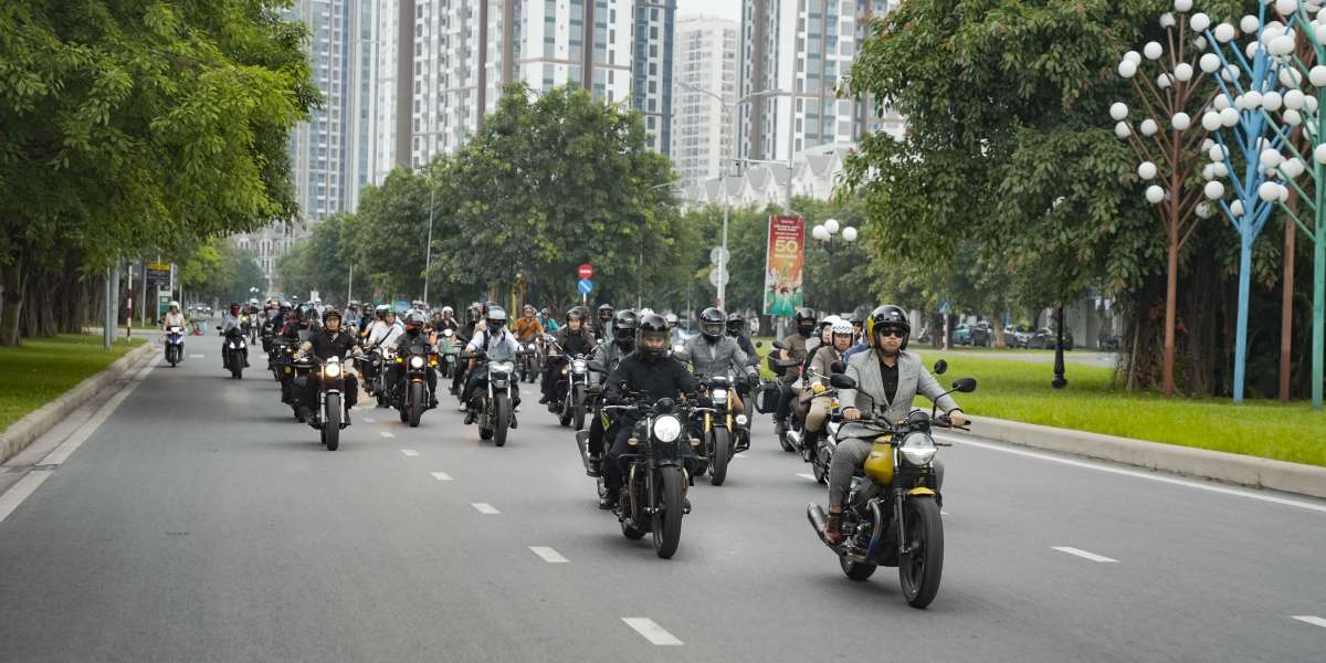 Distinguished Gentleman's Ride 2024 - Ngày hội của những quý ông trên cỗ máy 2 bánh