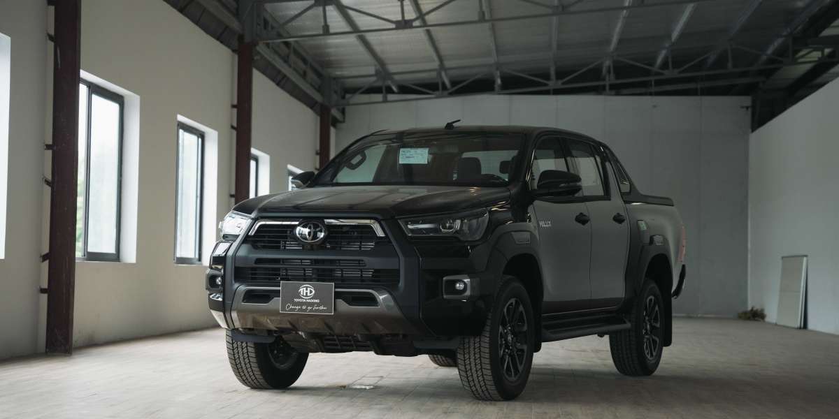 Xem nhanh Toyota Hilux Adventure 2024: Không thay đổi nhiều nhưng... thế mới là Hilux