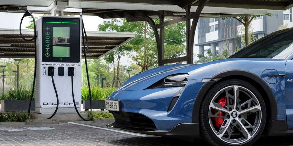 Porsche cùng đối tác Charge+ mở rộng mạng lưới trạm sạc công suất cao từ Đông Nam Á đến Việt Nam