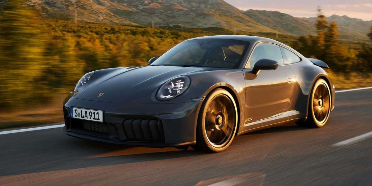 Tìm hiểu hệ thống T-Hybrid trên Porsche 911 GTS 2024, một hệ thống hybrid không giống ai!