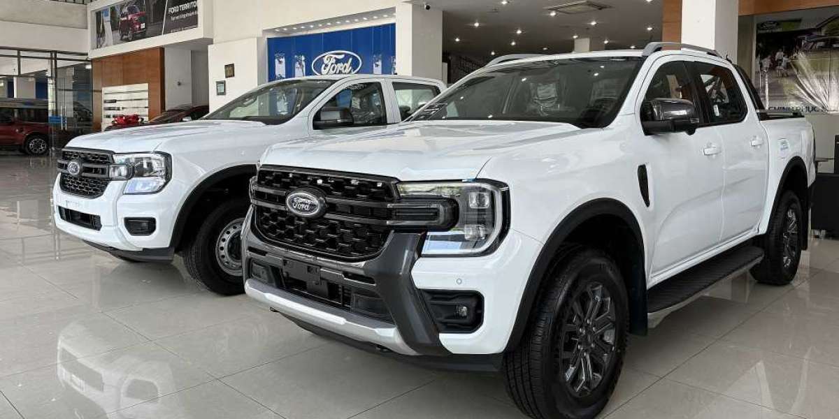 Ford ưu đãi cho khách hàng mua xe trong tháng 10