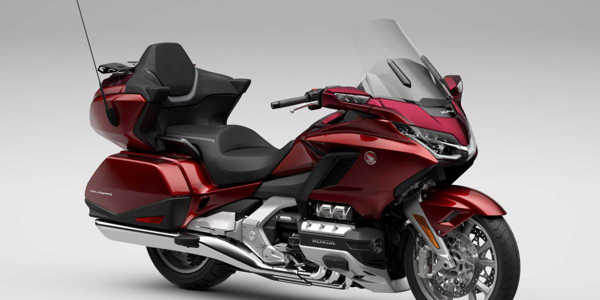 Honda Gold Wing 2024 ra mắt phiên bản màu mới