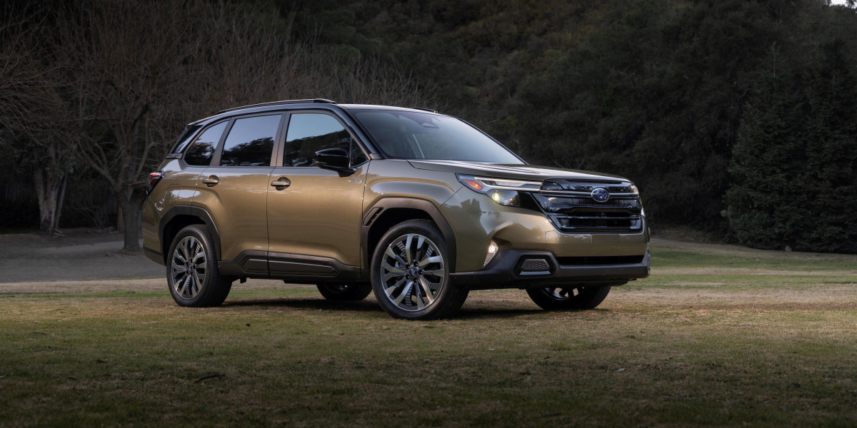 Subaru Forester Hybrid 2025 trình làng, đi được hơn 900km chỉ với 1 bình xăng đầy