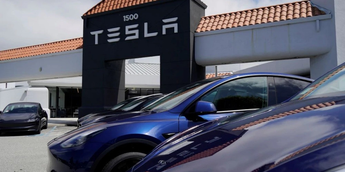 Tesla đối diện nguy cơ khủng hoảng
