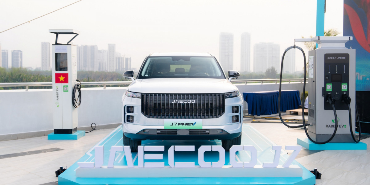 “Đánh úp” BYD Sealion 6 vừa ra mắt, Jaecoo giảm 90 triệu đồng J7 PHEV