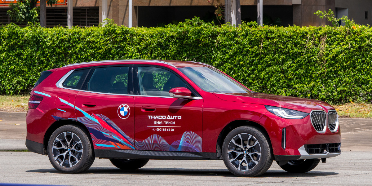 BMW X3 2025 - đối thủ trực diện của Mercedes GLC tại Việt Nam