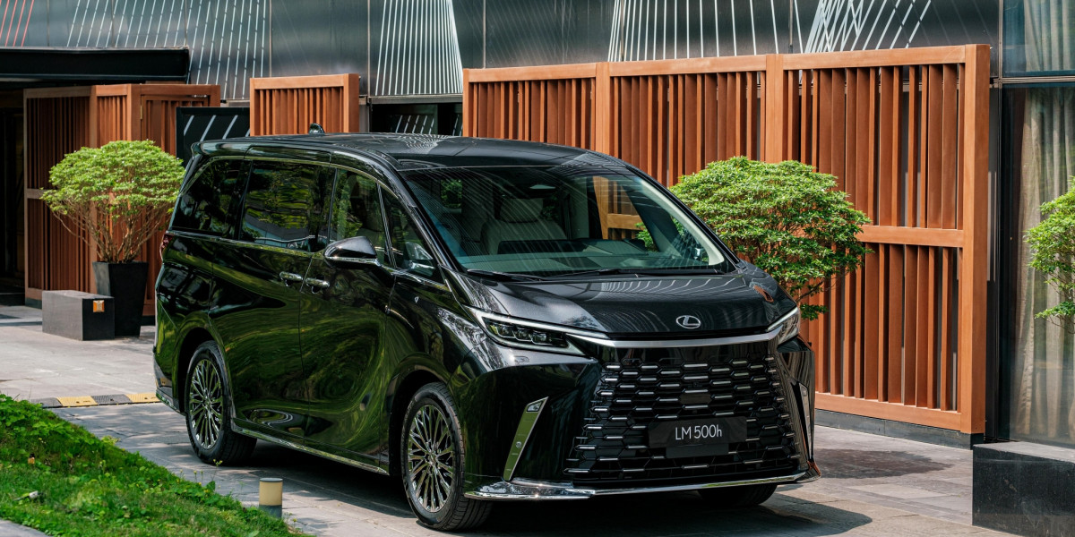 Toyota, Lexus triệu hồi hơn 7.500 xe ở Việt Nam, có cả “chuyên cơ mặt đất” Alphard và LM